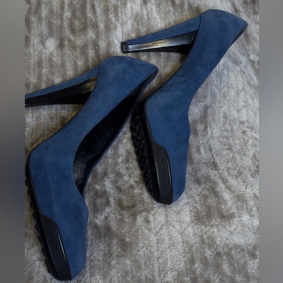 Tod's Pump Blue Suede Pointed Toe Size 36.5 Covered Platform Heel - Picture 5 of 9